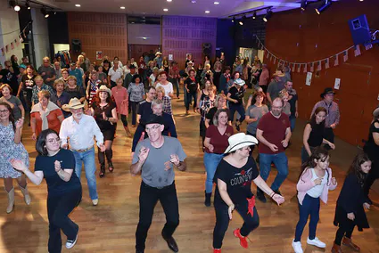 53280473660 b80e84ae3c z