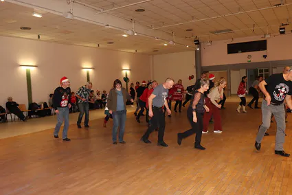 53413417352 f74b00de1a z