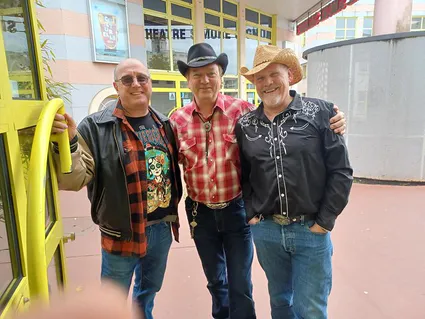 53803948939 4ba3dd5162 z