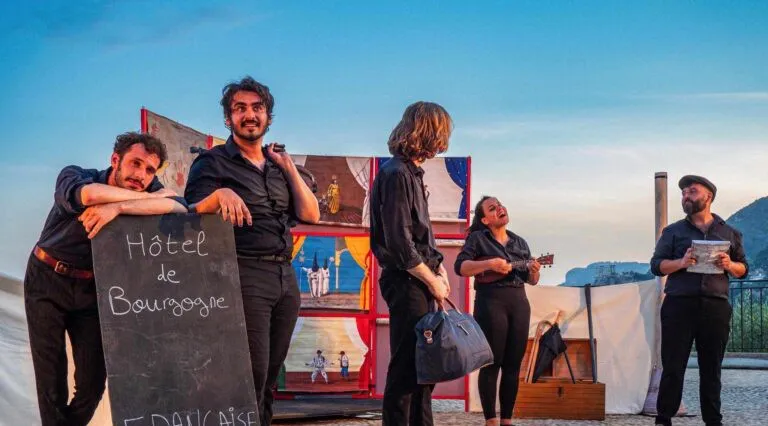 Théâtre sur tréteaux 💖💖💖💖