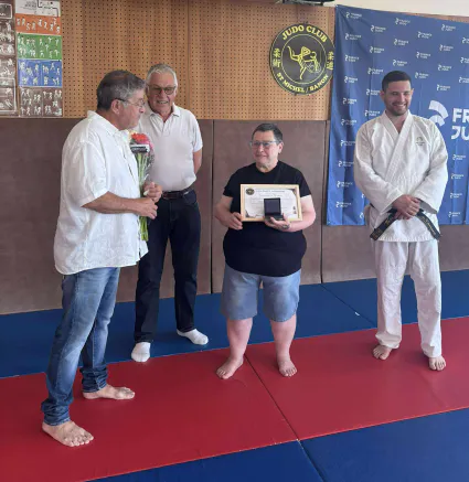 Received 3094140204084026