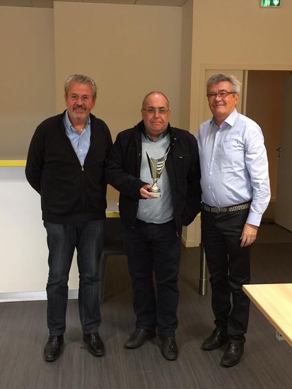 Jean Marc MARTIN recompense a l A G de l U B B le 19 11 2016