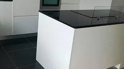 Cuisine blanche et noire