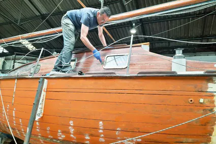 Avel Dro, restauration du navire et école de charpente marine II