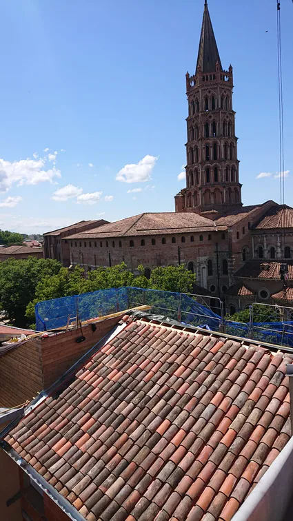 Les Défis du charpentier couvreur en Rénovation