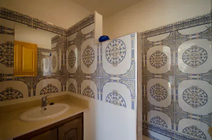 Bathroom c4 2