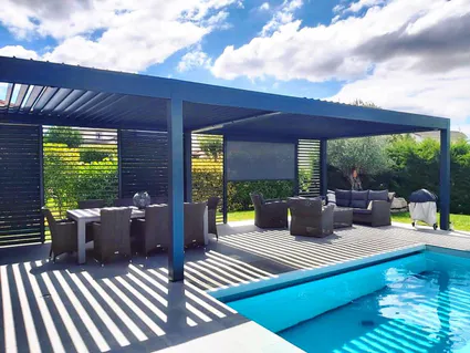 Pergola solisysteme avec brise soleil et zip 3