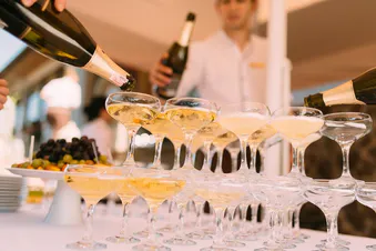 Animation mariage : La fontaine de champagne