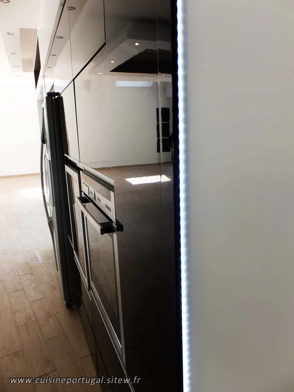Cuisine ruban led
