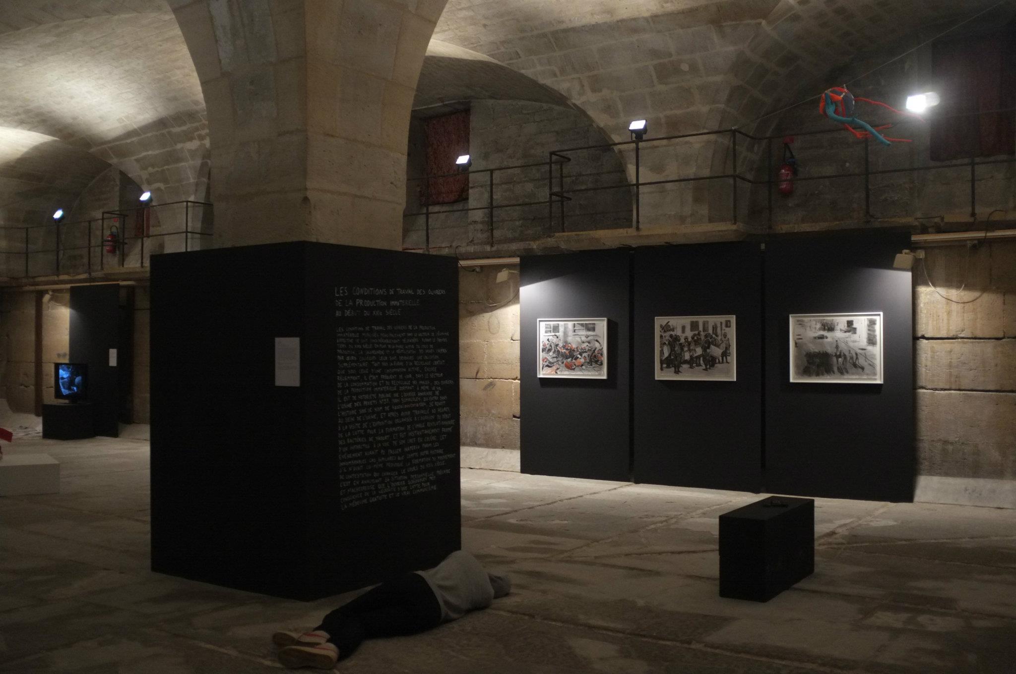 Foreground: Arseniy Zhilyaev, "Dreamer", sculpture and wall text, variable dimensions, 2012. Courtesy the artist. Background: Alexey Kallima. Photo: Serguey Sapozhnikov