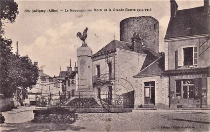 Monument aux morts 02