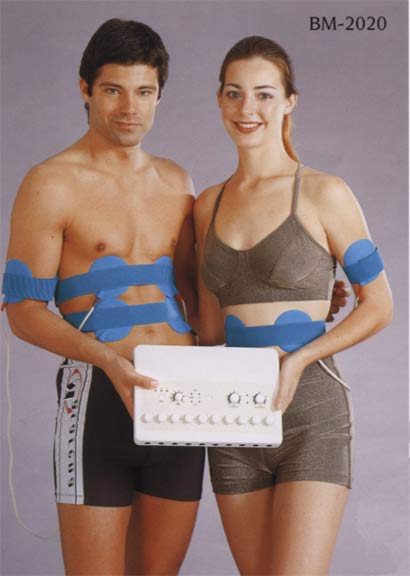 vue général de l'appareil et des électrodes de l'éléctrostimulateur musculaire 