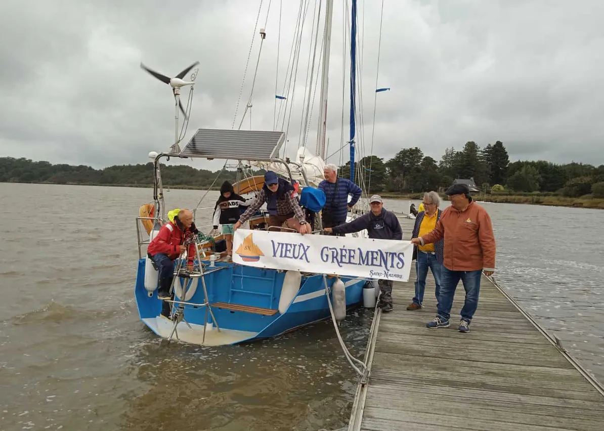 Départ pour Tahiti d'Olivier Guillouet...les adieux des VG à Arzal