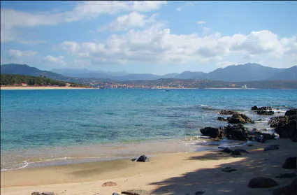 Vue depuis la plage a 400 m du gite