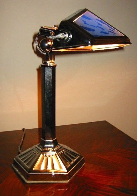 Desk lamp6
