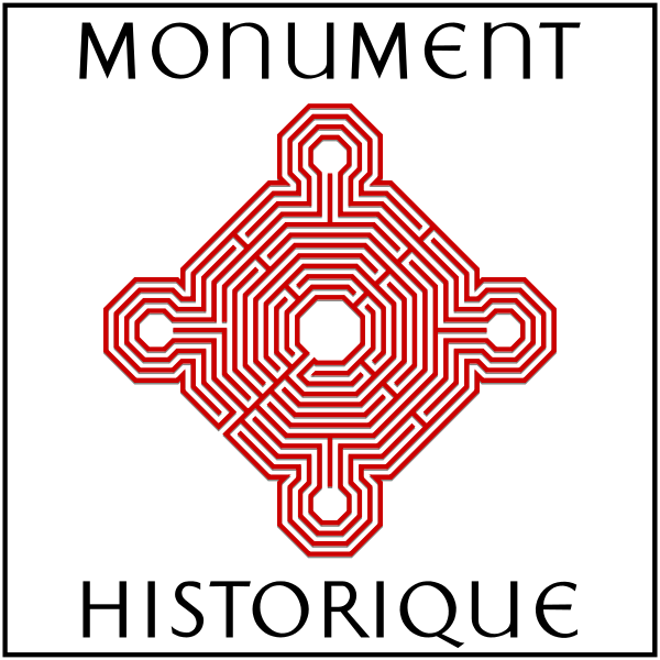 600px Logo monument historique rouge ombre encadre svg 1 