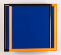 2 carrés et rectangle bleu, 2006  bois, toile, acrylique  44 x 49 x 9 cm  
© Béatrice Hatala 