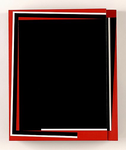 Rectangle rouge bords noirs, 2007  bois, toile, acrylique  118 x 102 x 7 cm  © Béatrice Hatala