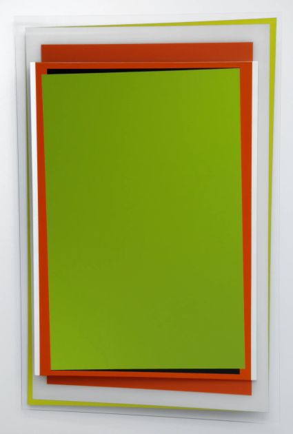 Vert incliné 2012 acrylique, laque, plexiglas, bois, toile 73 x 48 x 7cm ©Jean-Paul Coistia