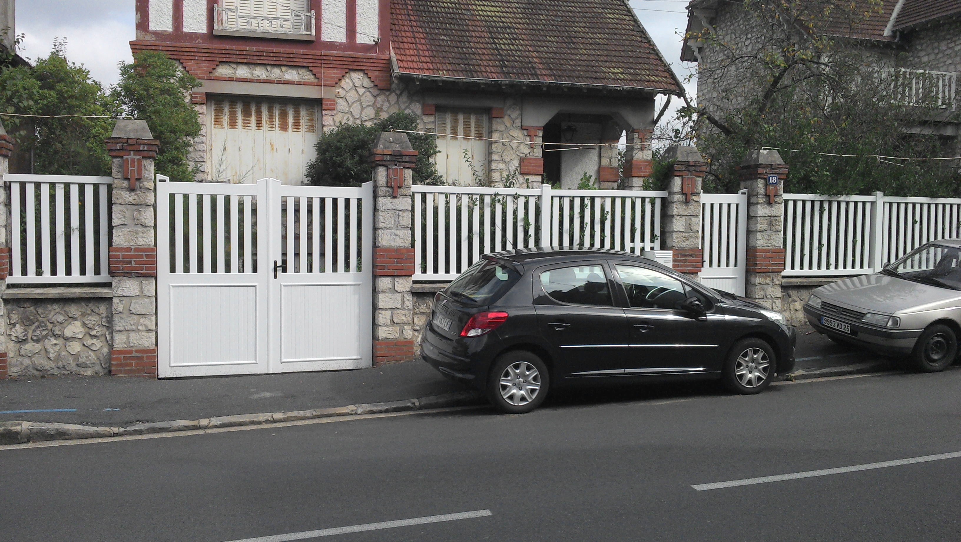 Cloture portail portillon en pvc