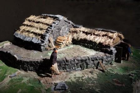 Maquette 699 reduit