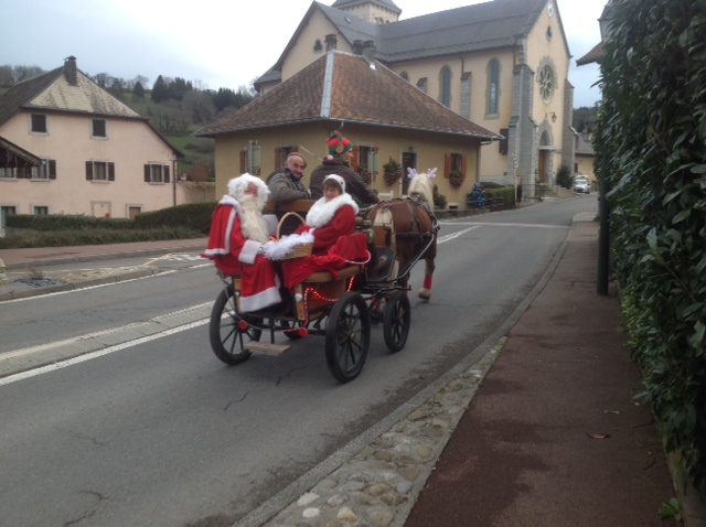 Caleche de noel anim nature