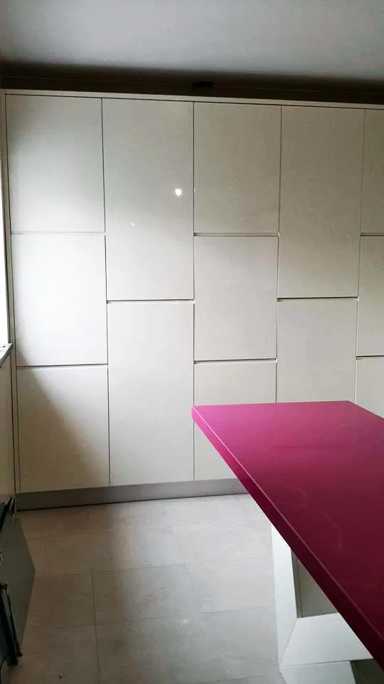 Mur de meubles cuisine
