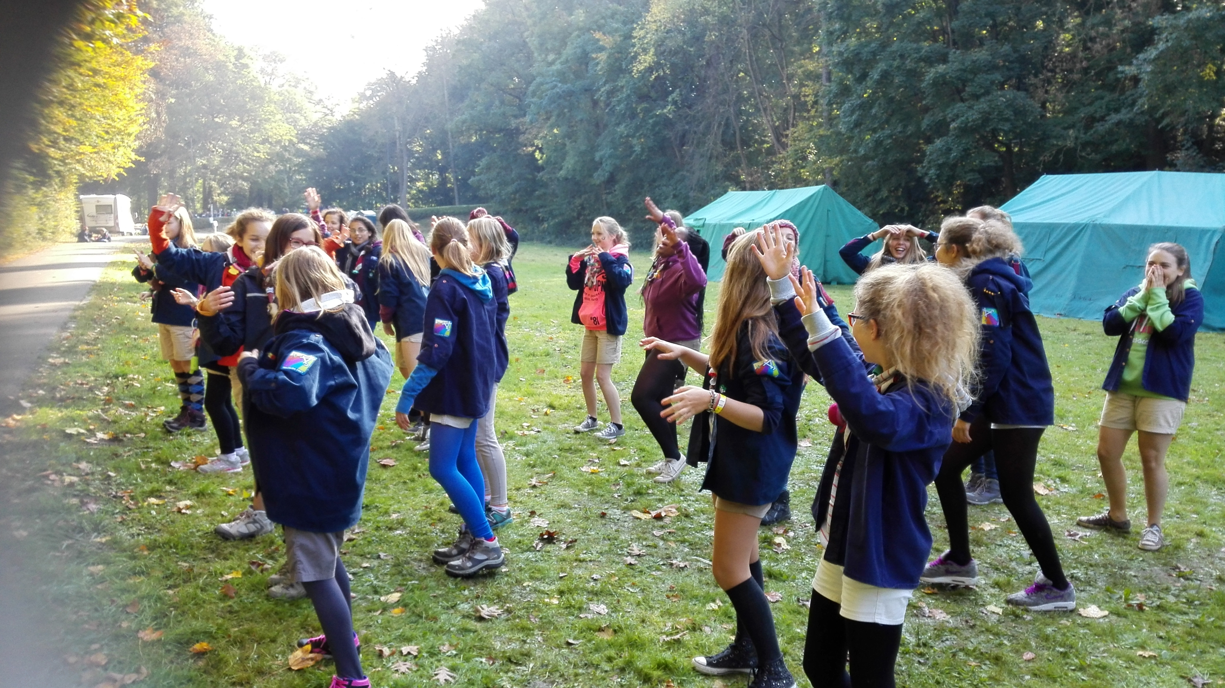 20151011 100 ans les guides animation zumba edwige 43 