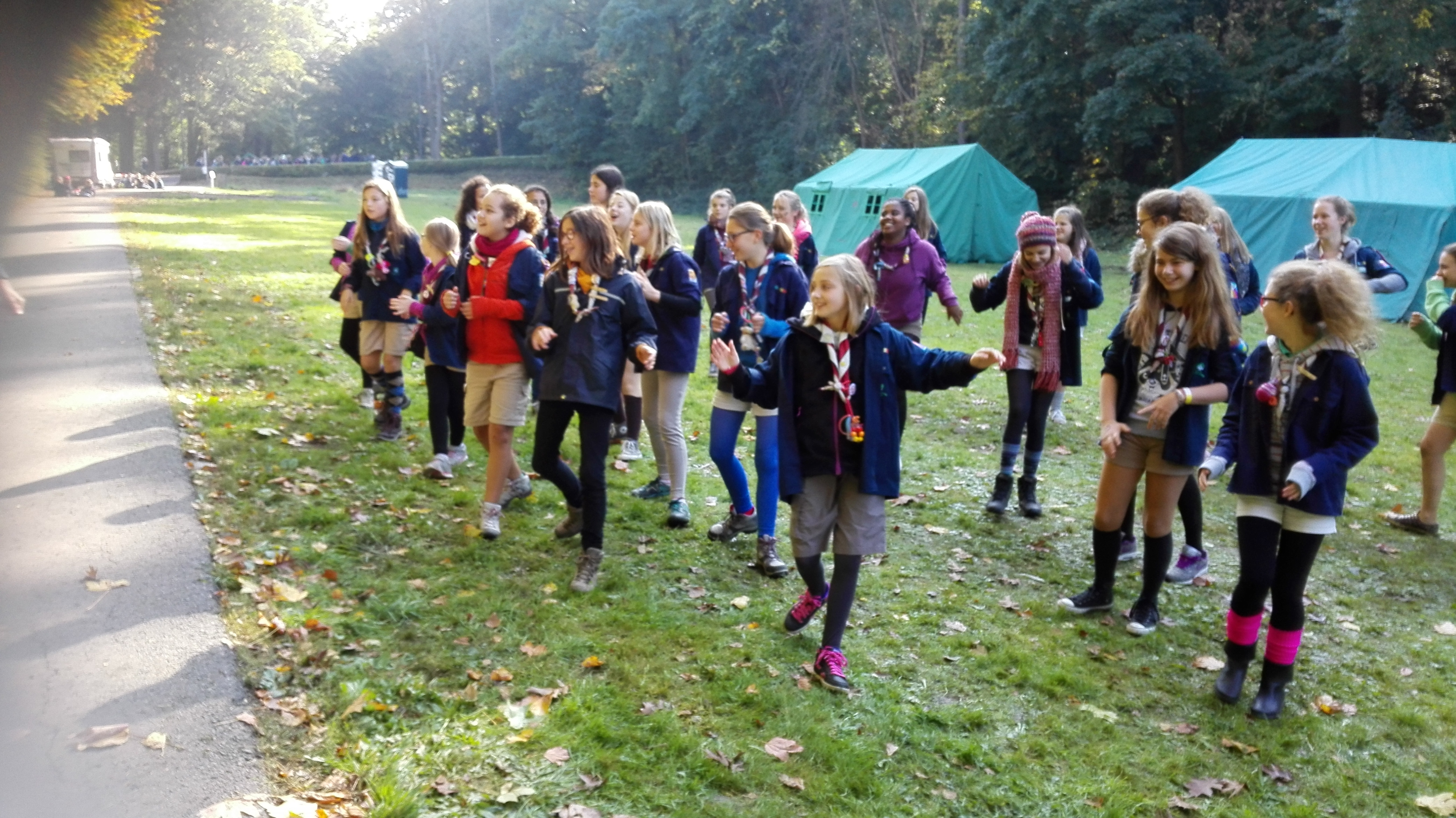 20151011 100 ans les guides animation zumba edwige 48 