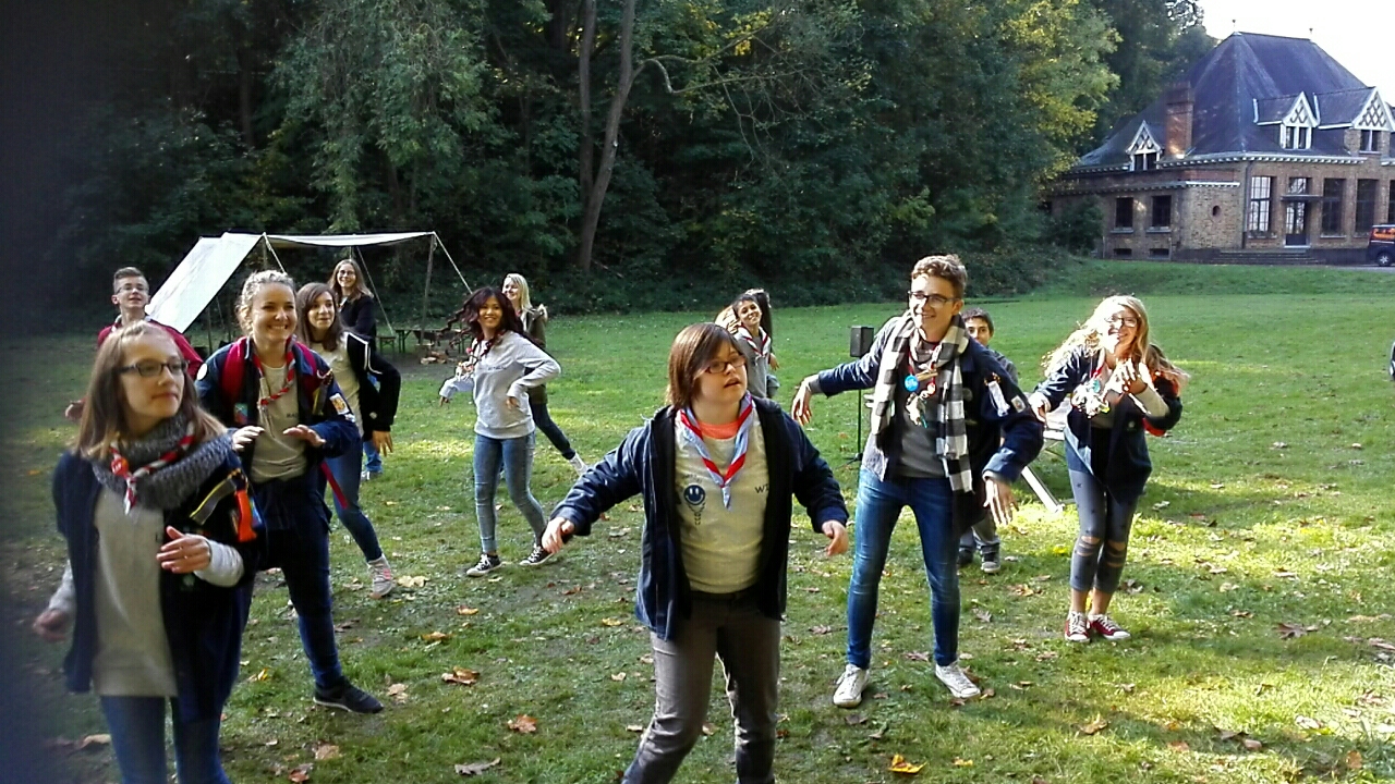 20151011 100 ans les guides animation zumba edwige 61 
