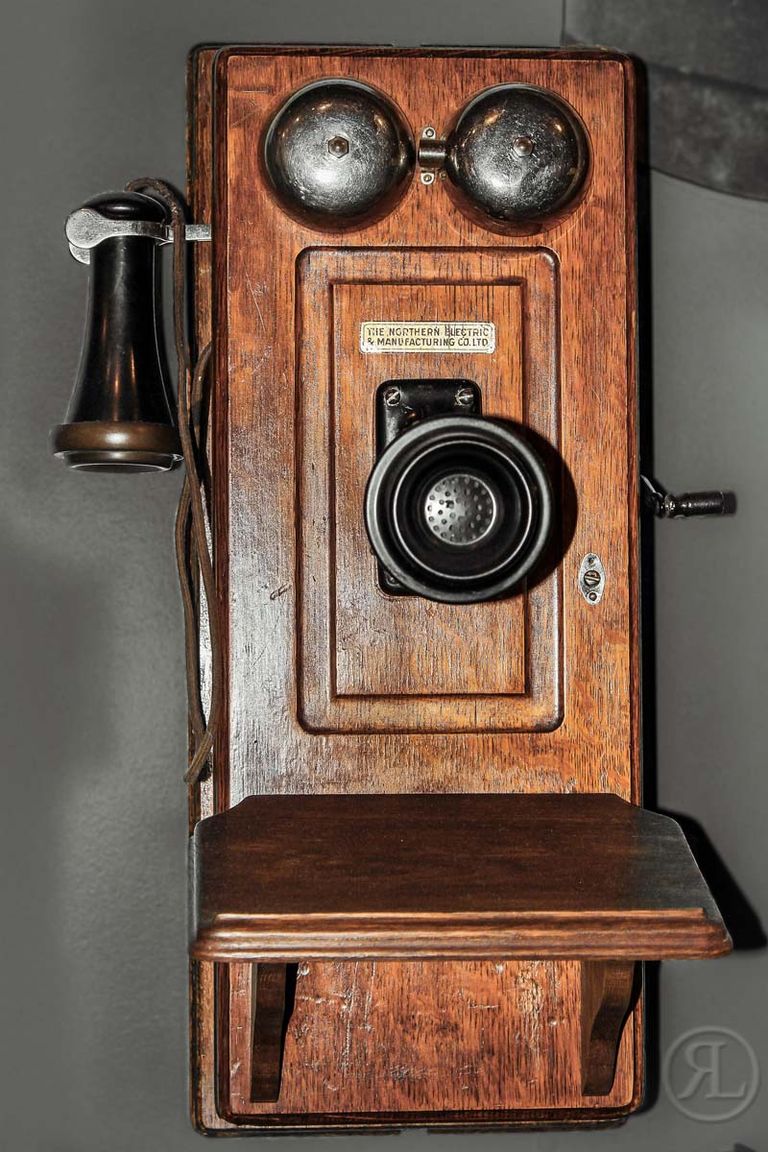 Vintage phone 2
