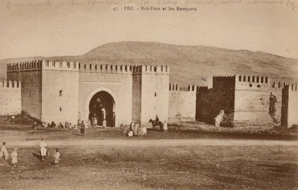 1924 Fez Bab Ftou et les remparts