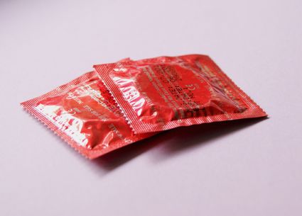 Red condoms 849407 1920