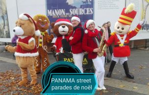 Panama Christmas band - Parade Musicale de Noël - Mascottes et Musiciens Chanteurs sur Animation Musicale Village de Noël - Arbre de Noël - Père Noël - Orchestre de Noël - Spectacle de Noël - Spectacle de Rue 