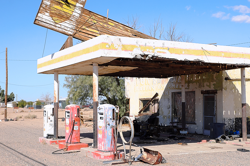 Station service désaffectée à Barstow sur la Route 66, USA