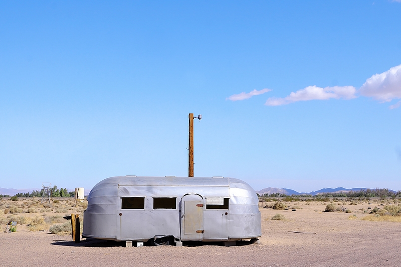 Caravane épave à Newberry Springs sur la Route 66, USA