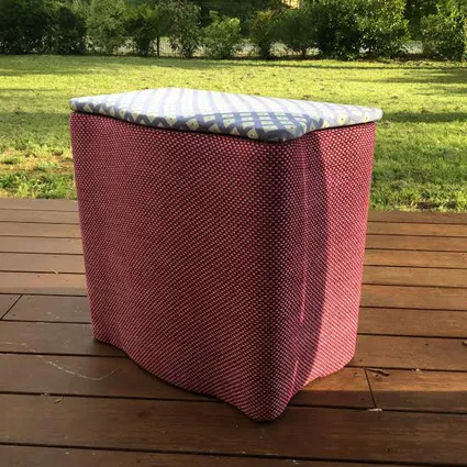 Refection restauration relooking fauteuil chaise canape coffre 1meuble tapissier decorateur bordeaux st medard en jalles atelier les renaissan