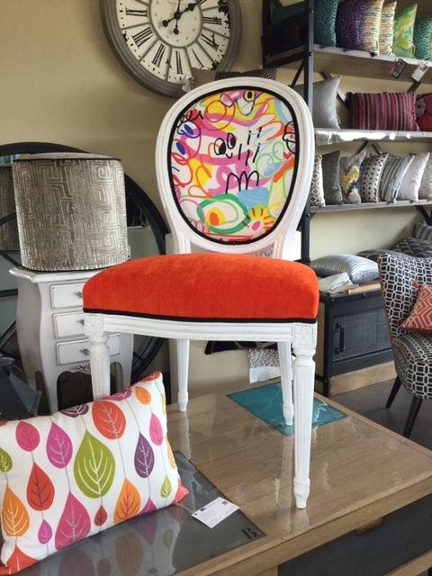Refection restauration relooking fauteuil chaise l3 canape meuble tapissier decorateur bordeaux st medard en jalles atelier les renaissances