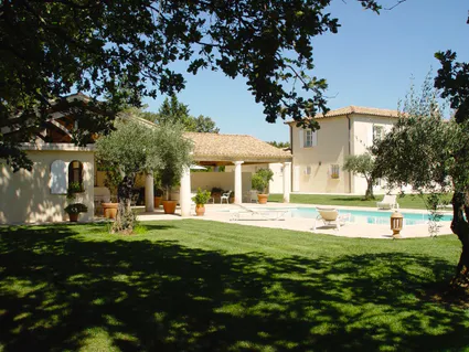 Vue ge ne rale bastide andre a loin