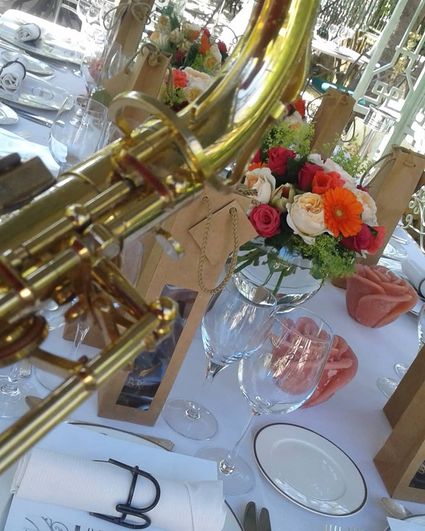 Romantic dinner on French Riviera in Provence, Jazz Saxophonist, Jazz Singer, Crooner, Lucky Djé, Luxury, Boat, Yacht, Luxury Real Estate, Private Villa, Luxury restaurant, Luxury event, luxury evening, luxury days, wedding day, wedding event, wedding cocktail, wedding musician, wedding singer,