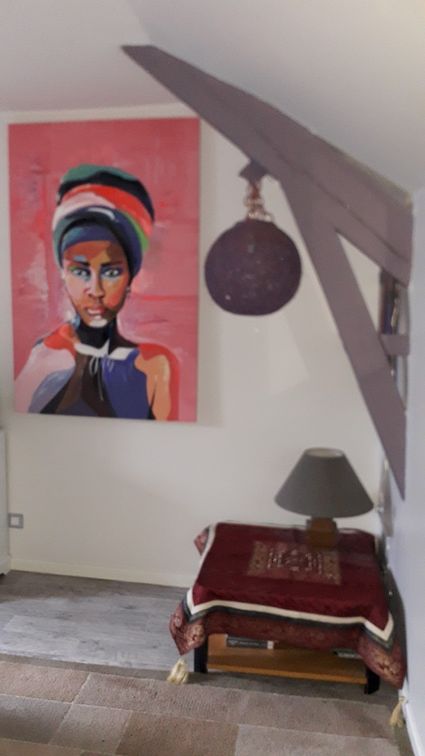 Sangaré Peinture : peinture murale couleur crème, chambre adultes, Maure de Bretagne, 35