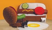 Fauteuil BURGER et canapé HOT DOG Seletti. Collection Hot Dog Sofa & Burger Chair. Design Studio Job