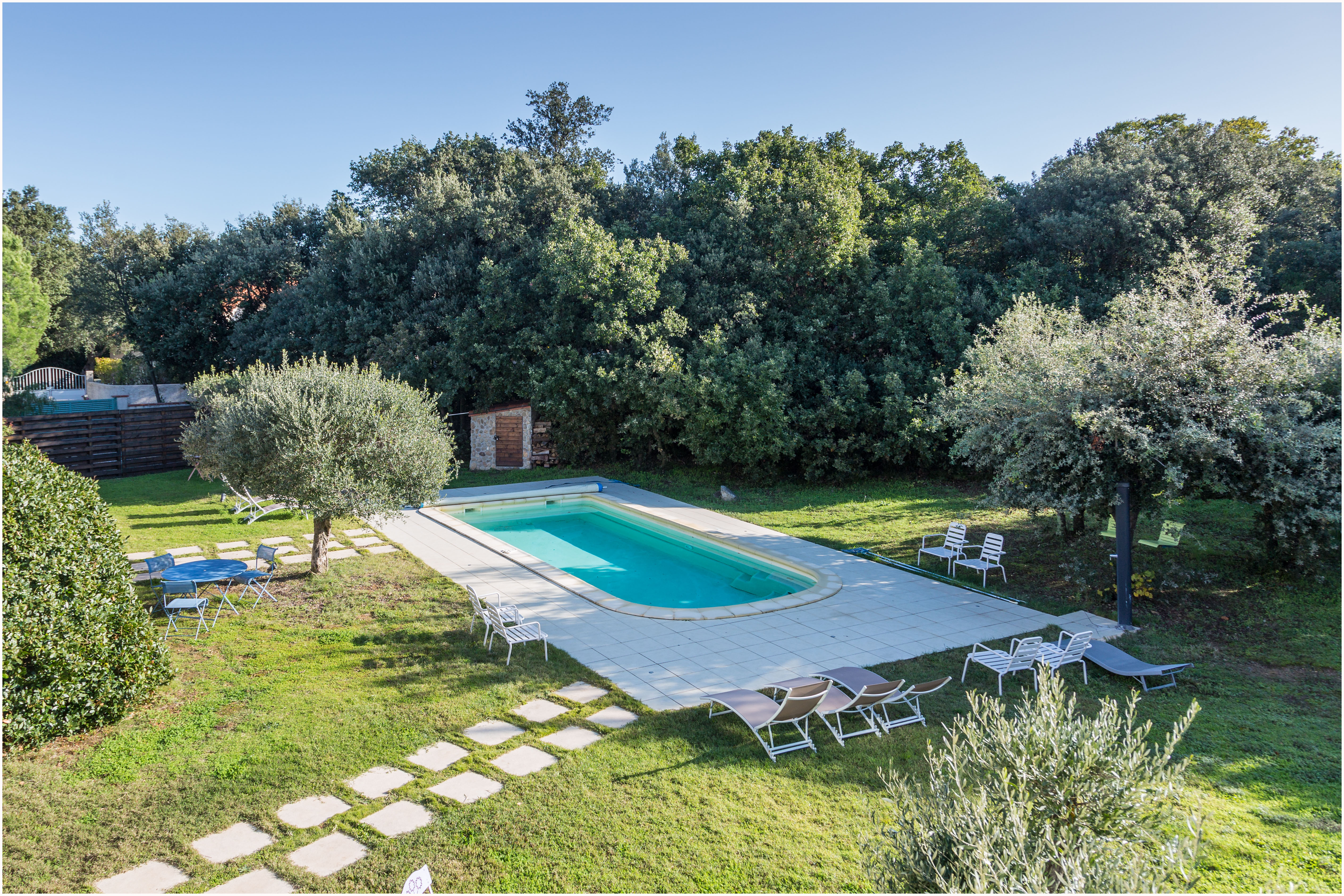 Piscine vue en haut