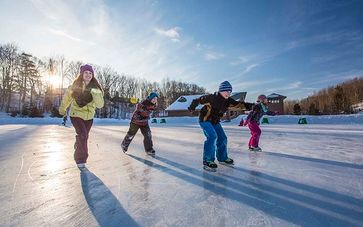 Ice-Skating-Petoskey-Winter-Sports-Complex