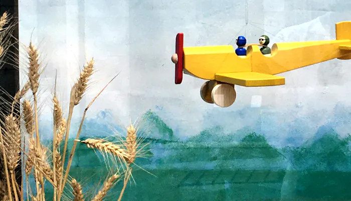 Découvrez notre vitrine "Une moisson de jouets"