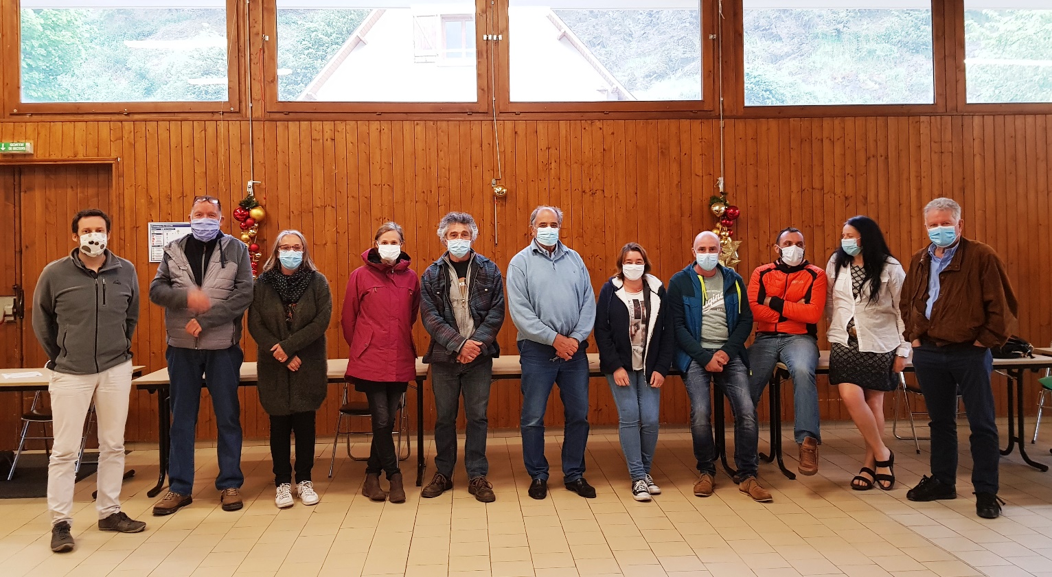 Equipe-municipale-aragnouet-002-
