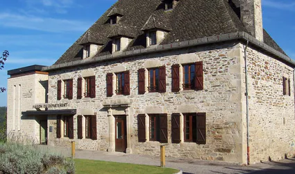 Maison du Departement & services au public de Mercoeur