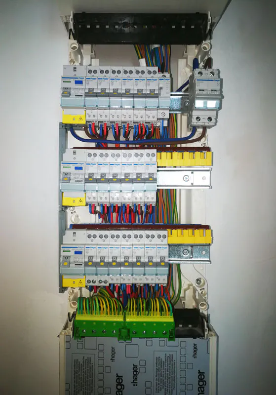 Equipement base tension