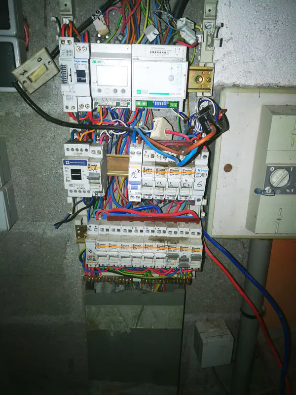 Remise aux normes de tableaux electriques 2