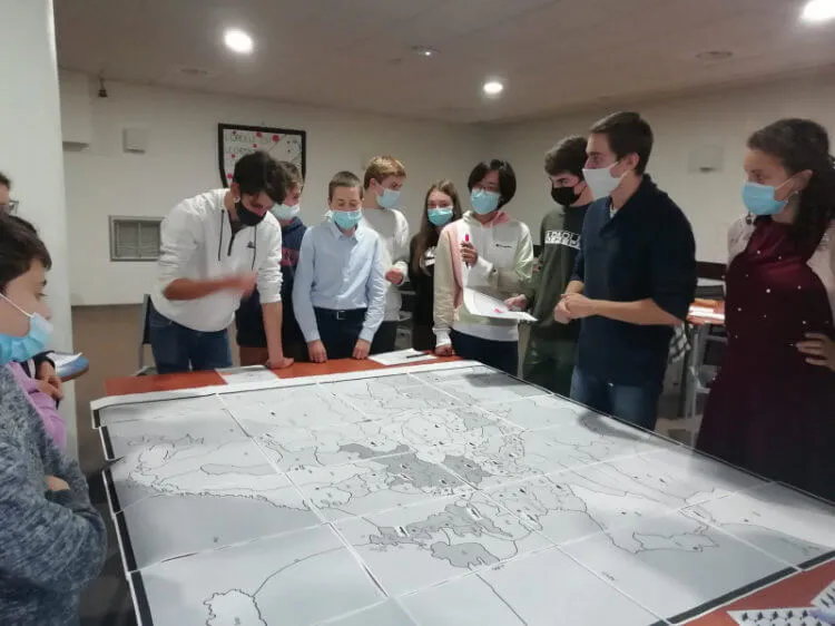 CLUB STRATÉGIE PROPOSÉ AUX INTERNES LES MERCREDIS APRÈS-MIDI